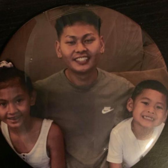 Meet your Posher, Tony - Picture 1 of 1